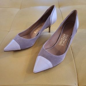 Ferragamo heels NWT